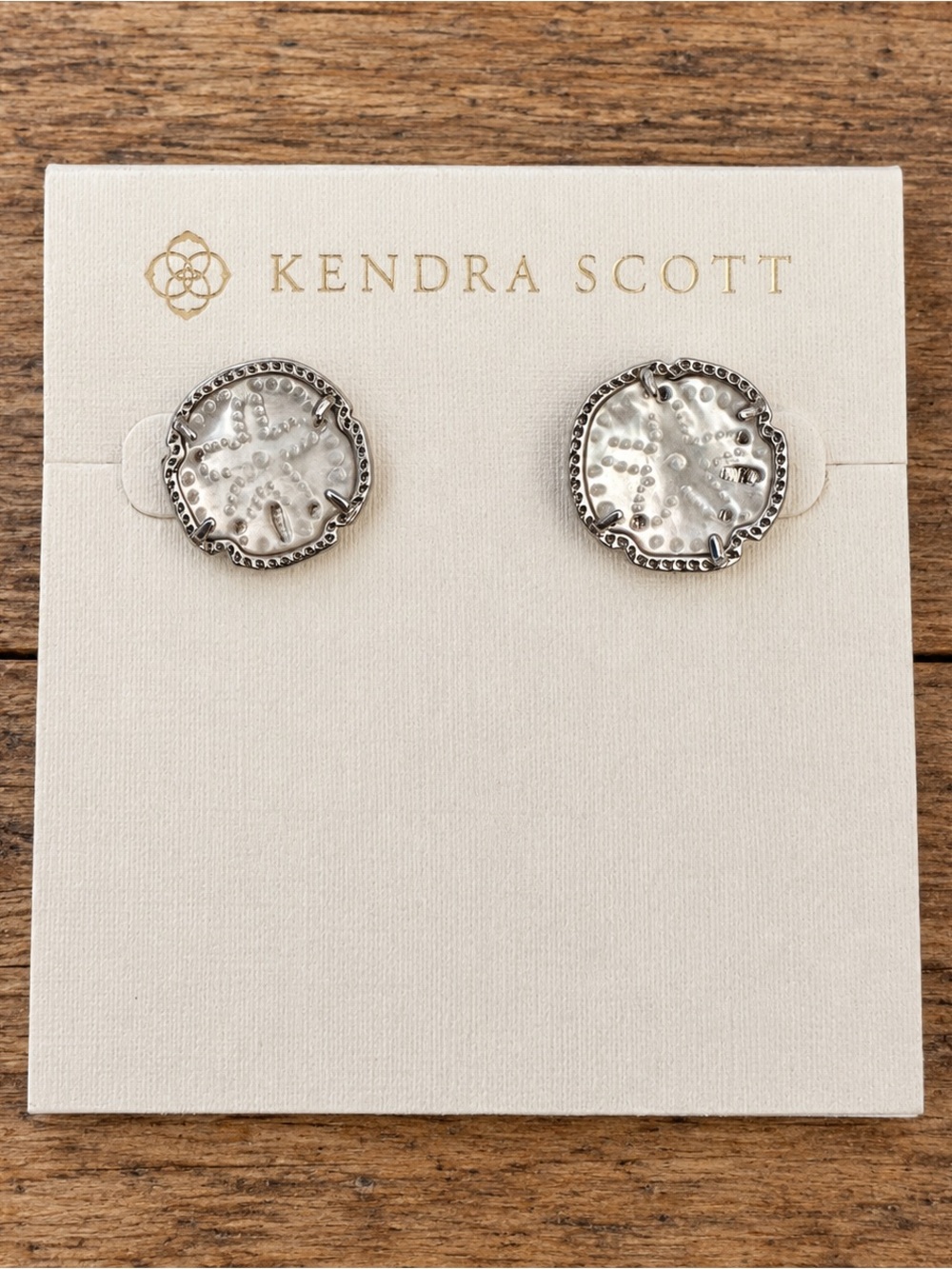 Kendra Scott Sand Dollar Silver Stud Earrings